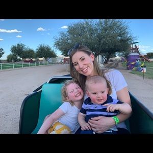 Meet your Posher, Kasey